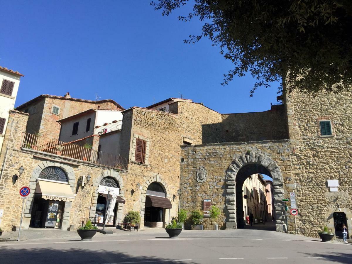 Camera E Appartamento Toscana - B&B Palazzo Robicci Castiglion Fiorentino Bagian luar foto