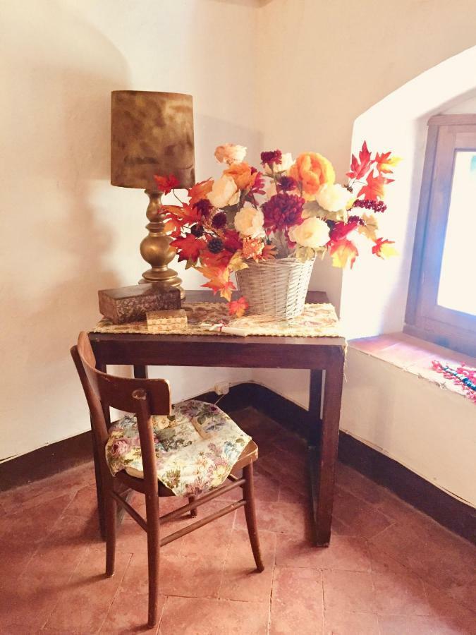 Camera E Appartamento Toscana - B&B Palazzo Robicci Castiglion Fiorentino Bagian luar foto