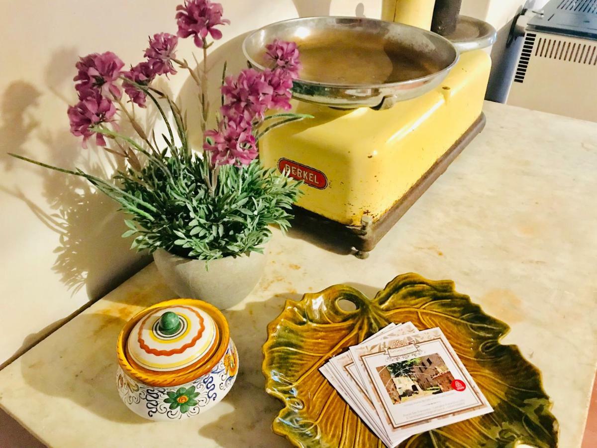 Camera E Appartamento Toscana - B&B Palazzo Robicci Castiglion Fiorentino Bagian luar foto