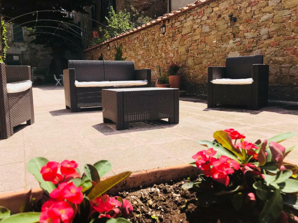Camera E Appartamento Toscana - B&B Palazzo Robicci Castiglion Fiorentino Bagian luar foto